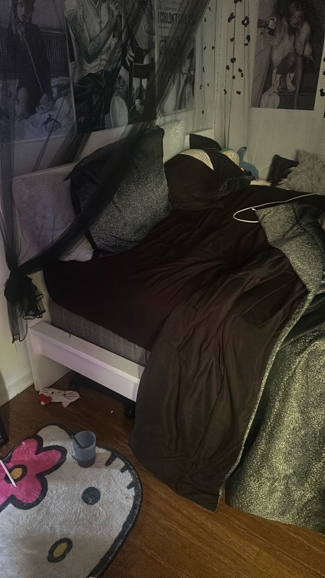 Queen Size Bed Frame 