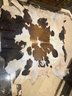 100% Egyptian Tricolor Real Cowhide rug (Rare find)