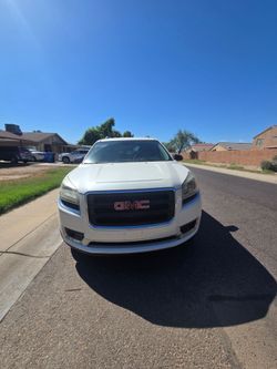 GMC Acadia White SUV