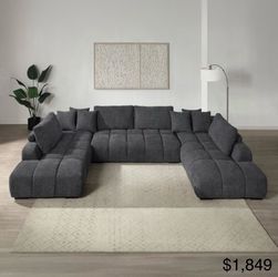 U-shaped sectional sofa