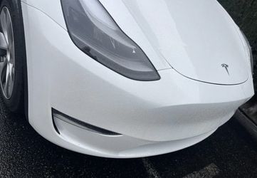 Tesla Model Y Front Bumper Cover White OEM 2020 2021 2022 2023