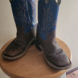 Old West Boy's Leather Cowboy Boots Size 1.5. Brown with Blue Stitched Boot.  Not much Wear...outgrew before could wear out.  