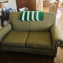 Love Seat  200