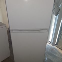 Small Refrigerator