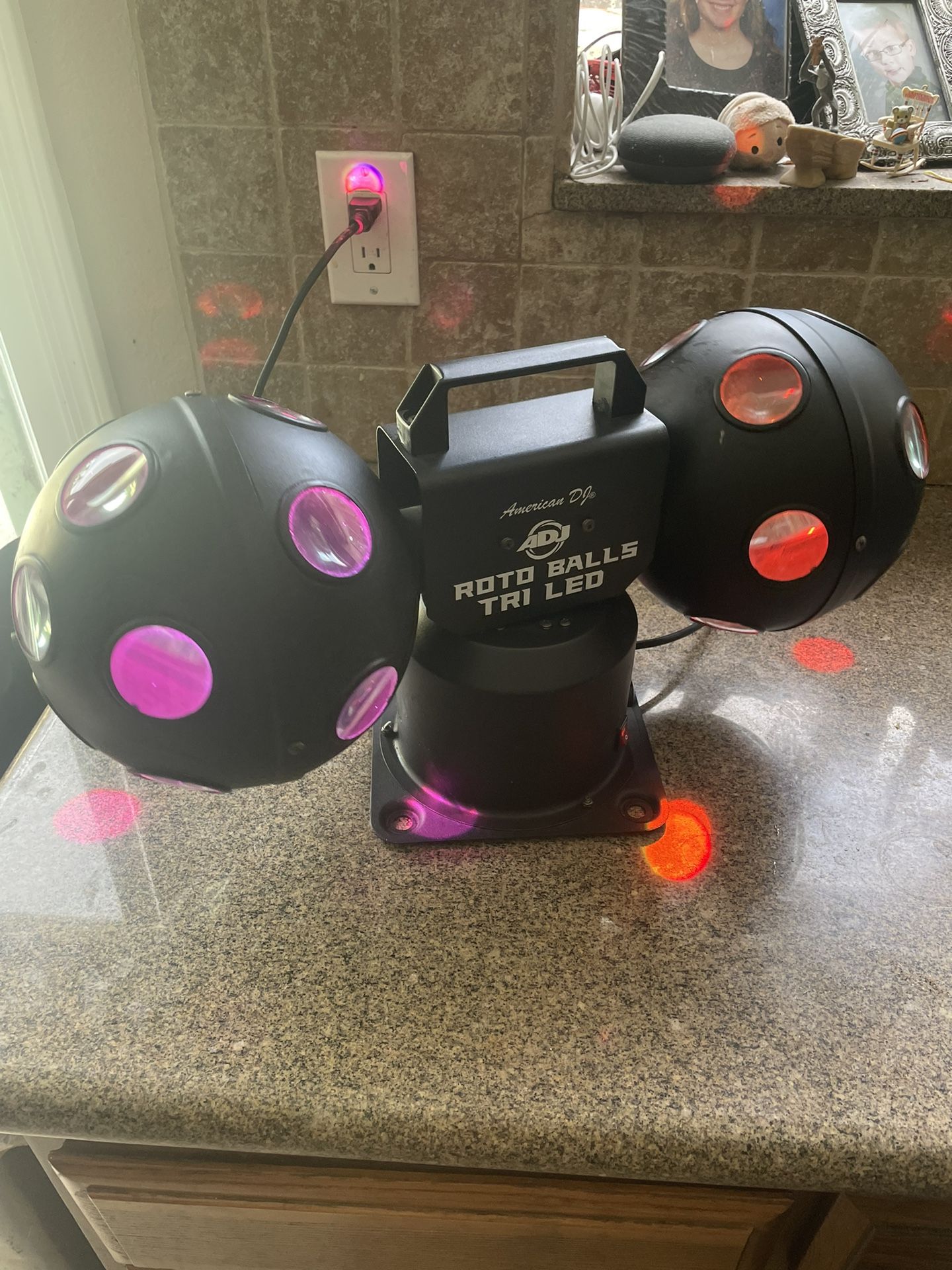 Professional Quality American DJ ROTO BALLS TRI LED Dual Rotating