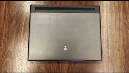 Dell Alienware m18 R1 (Service Tag: CZQ6FX3)