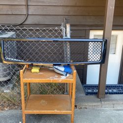 Chevy Silverado 07-13 Black Grill
