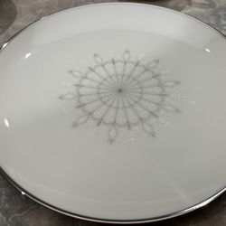 Elegant Porcelain China Set For 12 Servings With Many Extra Pieces