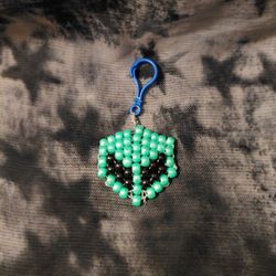 🛸  ALIEN FRIEND KANDI KEYCHAIN. YEAAAAAYUH!