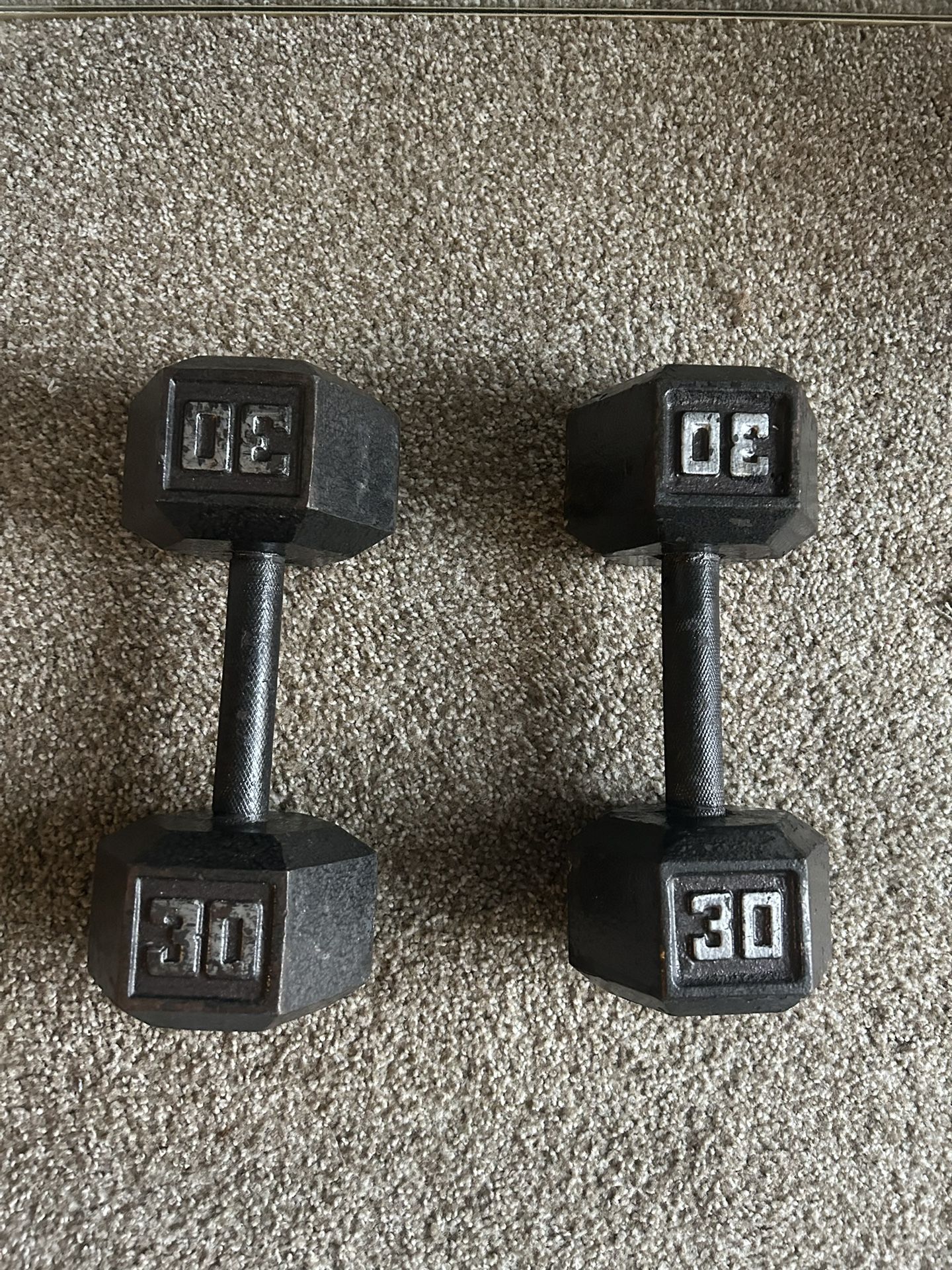 30 lb dumbbells