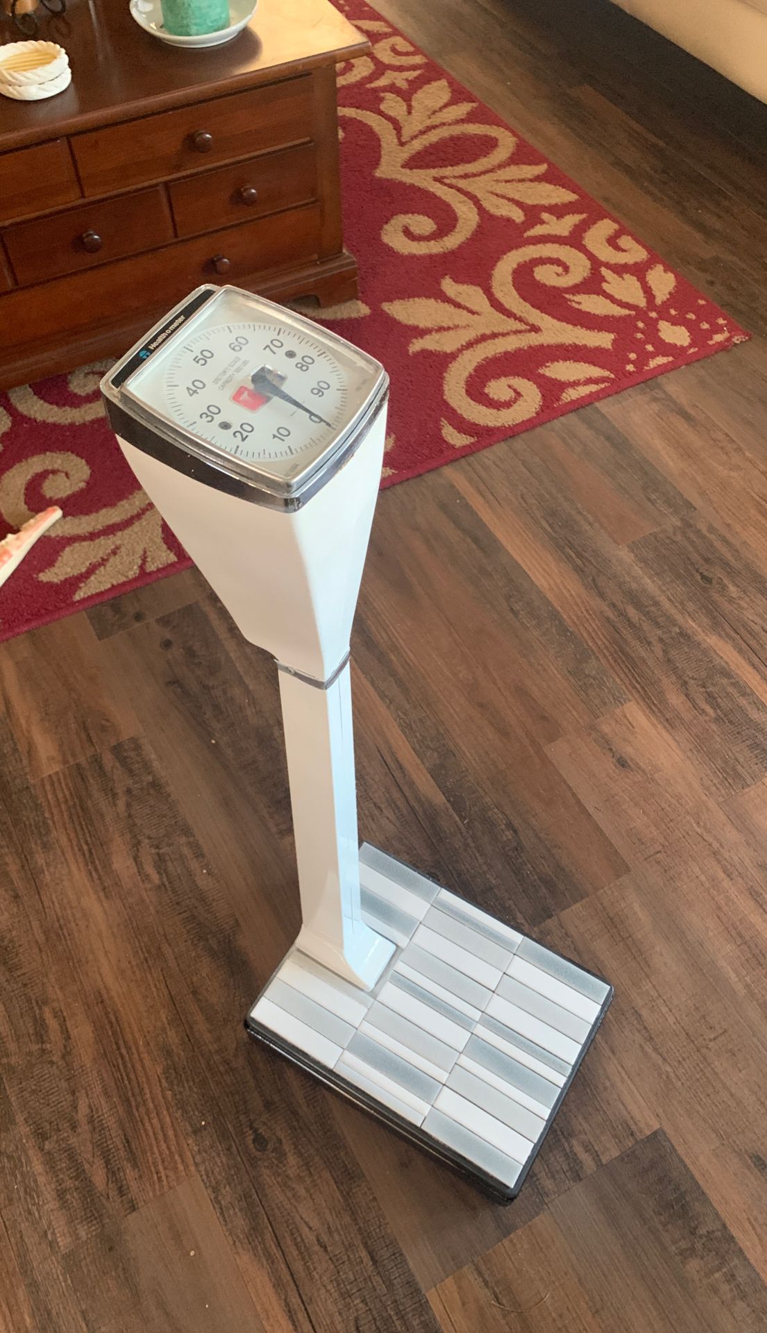 “Health O Meter SCALE “ Doctors Scale Capacity 300 lbs.