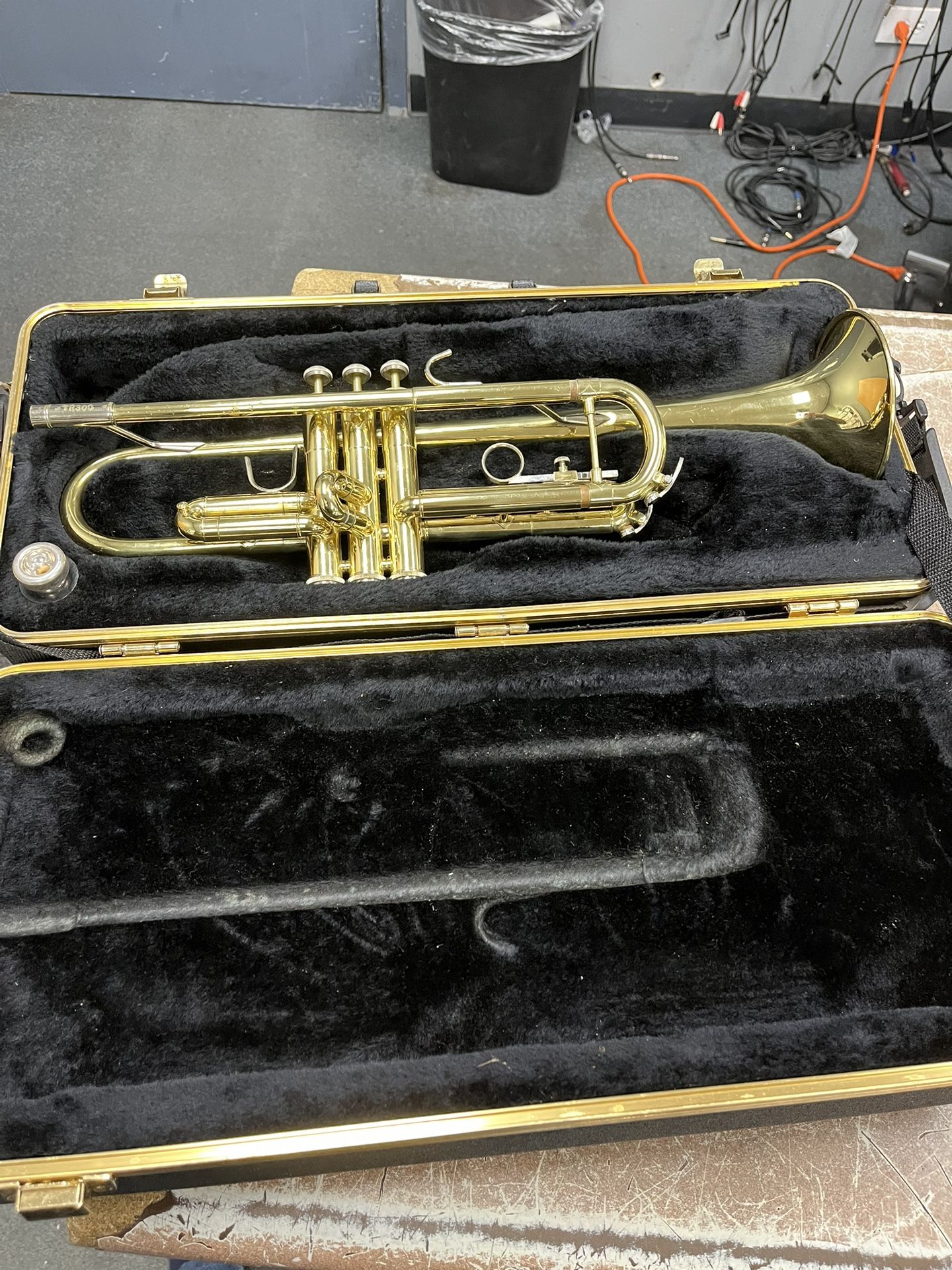 Bach Trumpet (844596-1)