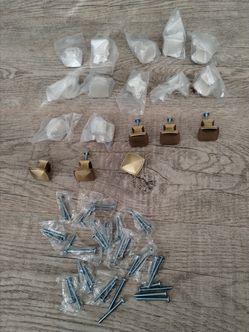 Brushed Gold Square Knobs