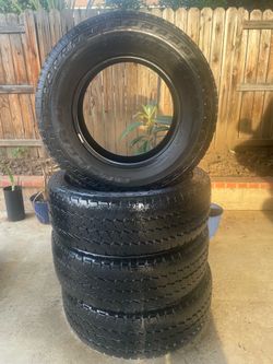 Used Tires Bridgestone  LT275/70R18 10 Ply