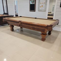 Pool Table 9' Brunswick 