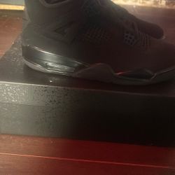 Jordan 4 Black cat