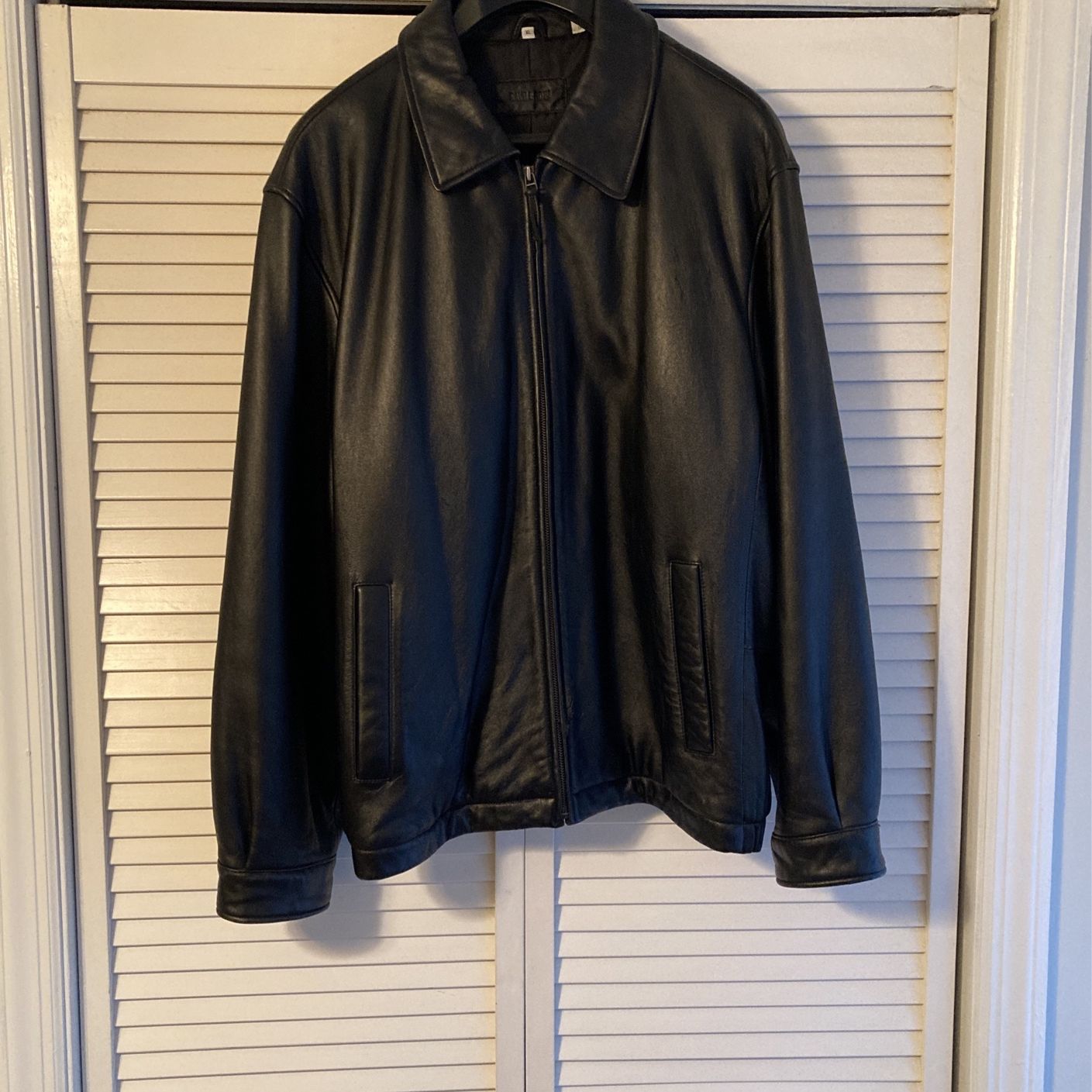 Black Leather Coat - Savile Row - XL - Nice!