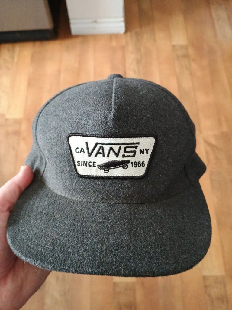 Vans Black And Great Trucker Snapback Men's Hat