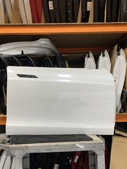 Tesla Model S Front Right RH Passenger Door  Shell 12-15 Pearl White