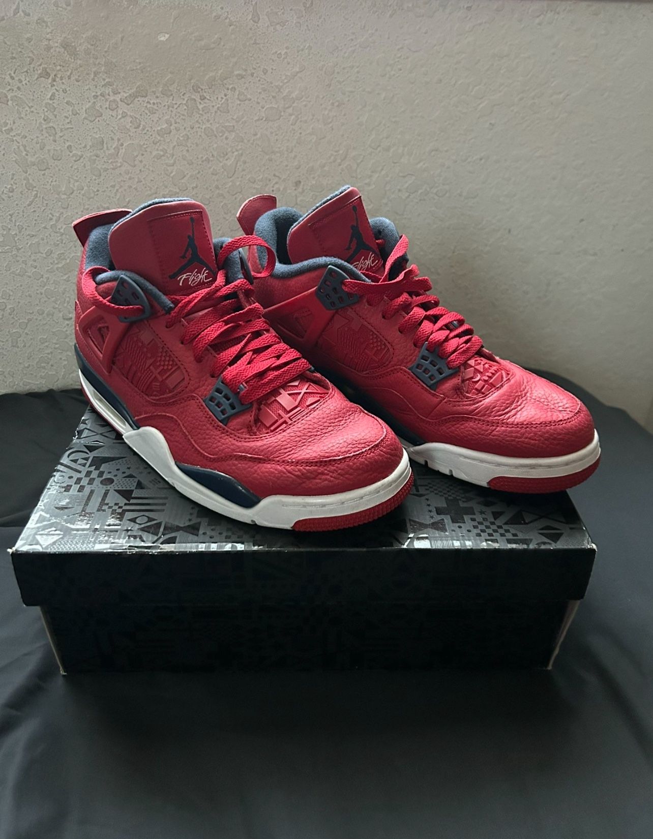 Jordan Retro 4