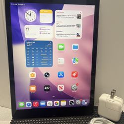 Apple iPad 8th Gen 32GB WiFi 10.2” iPad—Space Gray iOS 26 complete