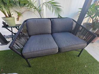 Outdoor patio furniture