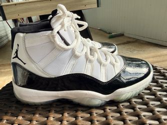 Air Jordan Retro 11 Concord sz10