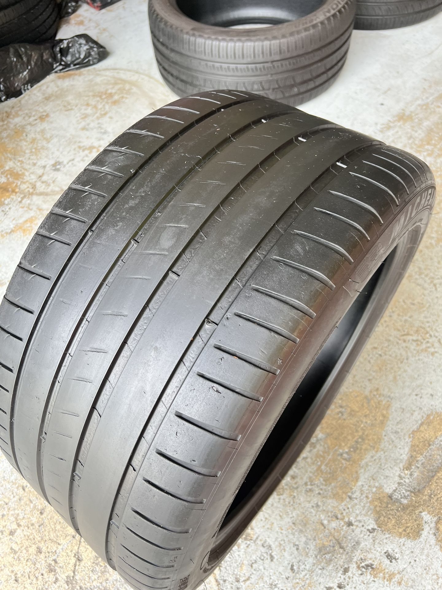 For Sale One 315/35/20 Michelin Pilot Sport 4S With 70% Left Only One In Stock