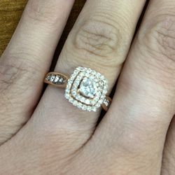 Rose Gold Diamond Ring