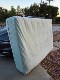 Pillow top Queen size mattress