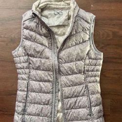 New Woman’s Vest, Size S, Be Boundless