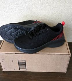 Size 5 Women's Lightweight Non-Slip Gym Tennis Shoes