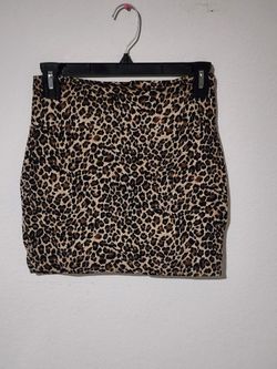 Basic Leopard Print Mini Skirt