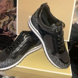 Never Worn Michael Kors Sneakers (perfect Christmas Gift!)