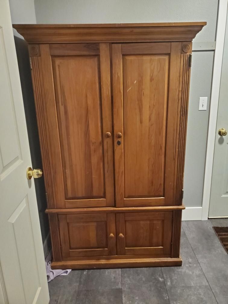 Armoire