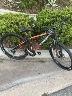 Trek marlin 5 Mountain Bike