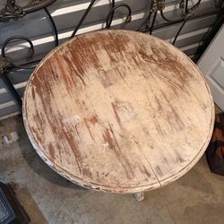 Antique French Pedestal Round Table
