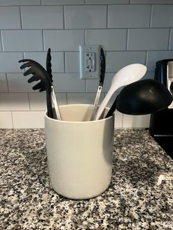 Ceramic Utensils Holder