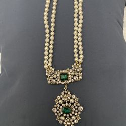 Pearl Necklace 