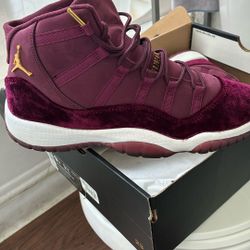  Jordan 11 Retro Size 9Y