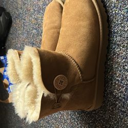 Ugg’s 