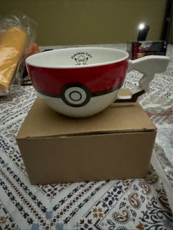 Pokémon Center Cafe Poké Ball Ceramic Bowl & Stocking From Japan