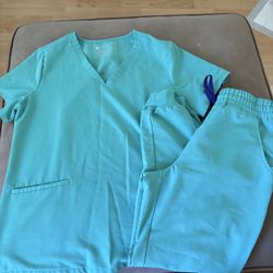 Figs scrub Sets 