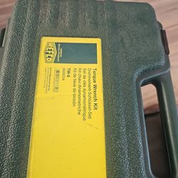 Torque wrench for minisplit systems