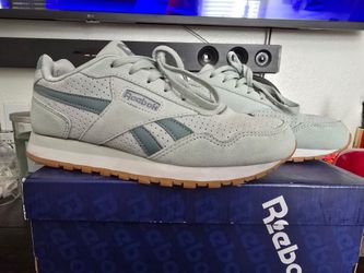 Reebok Women's Shoes Size 6