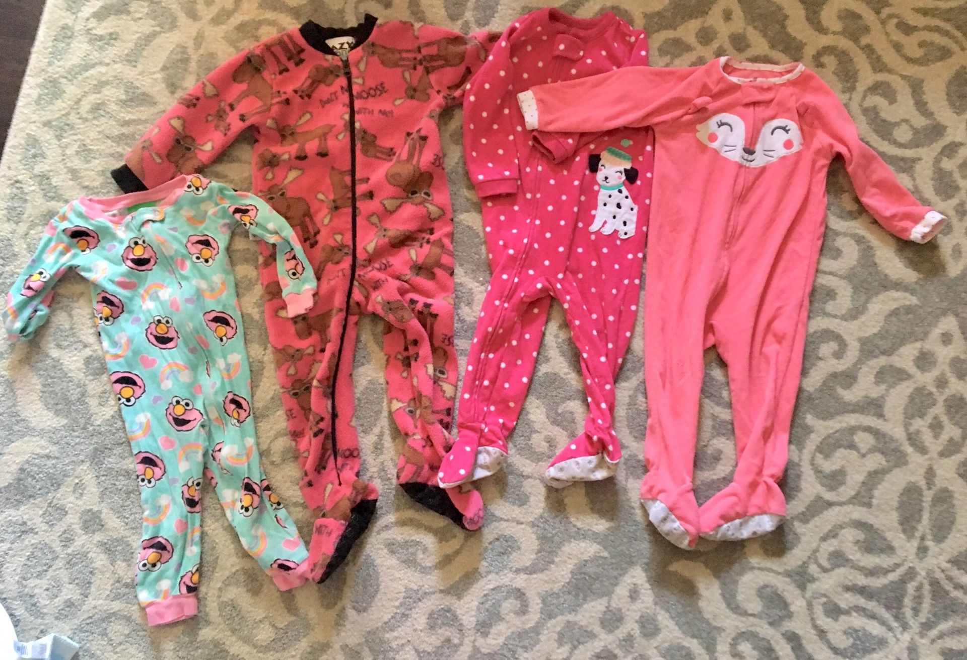 Elmo pajamas deals 18 months