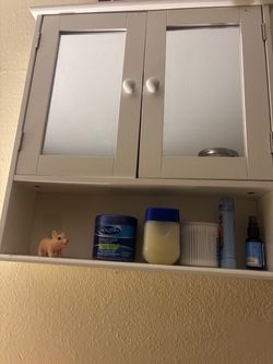 Portable cabinets