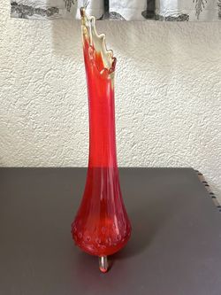 MCM L.E. Smith Amberina Vase