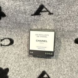 Chanel Huile Douce Gentle oil travel size 4ml