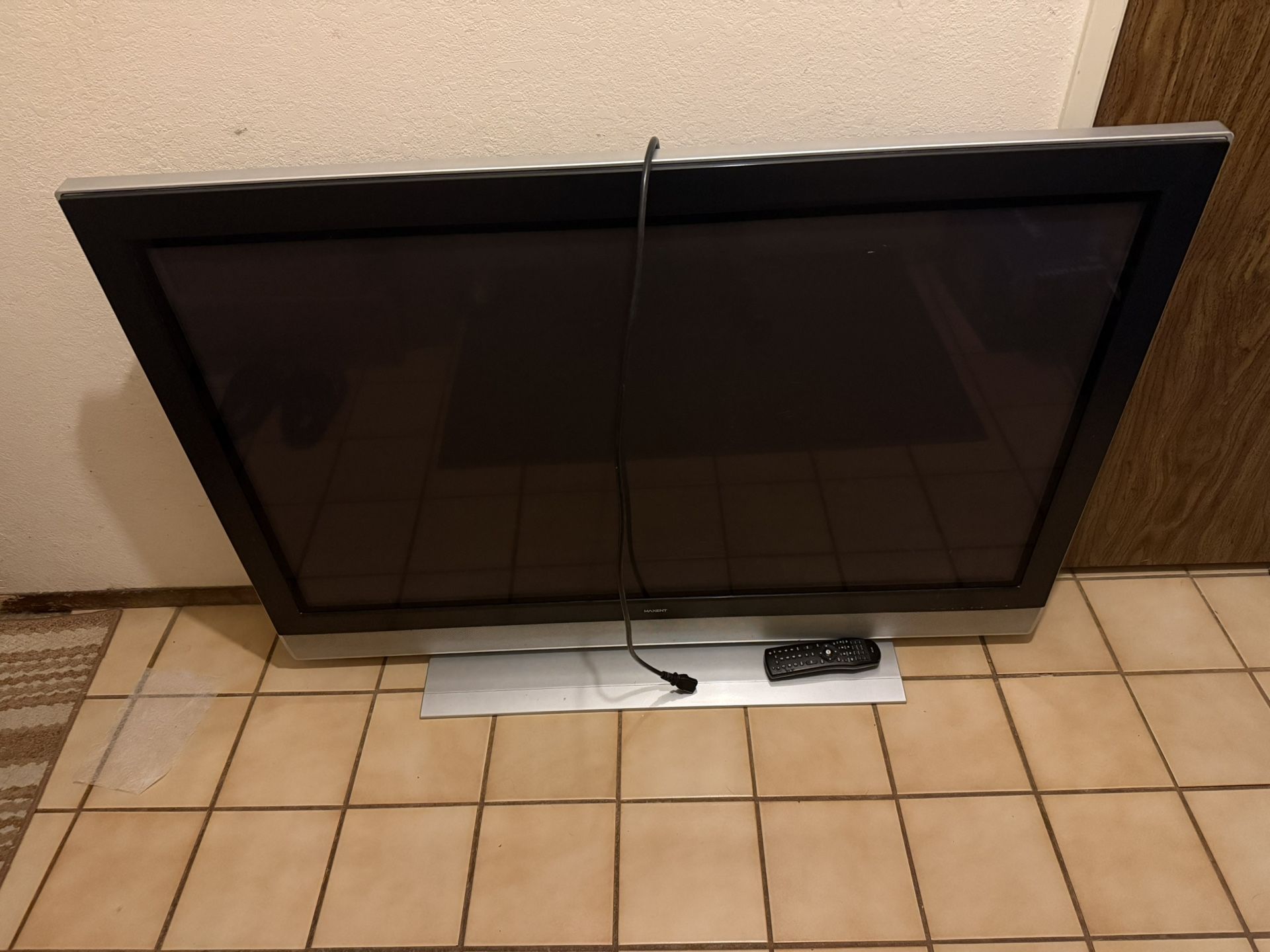 55” TV